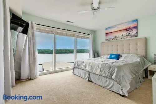 Baypoint Paradise - Image 1