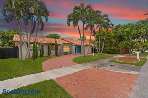 Casa Maldivas - Blue Oasis - Heated Pool - Image 1