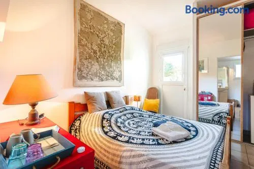 Chambre Indépendante dans Maison - Image 1