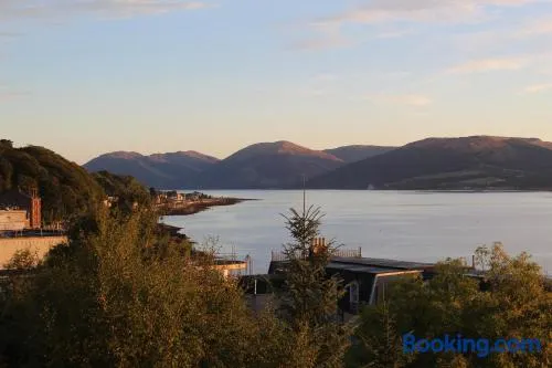 Ghillie's Croft Cabin, Rothesay - Image 1