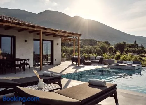 Yliessa - Luxury pool villa surrounded by nature - Image 1