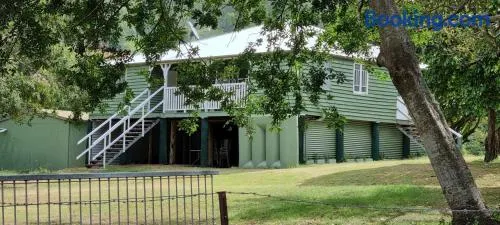 Harris Cottage - Image 1
