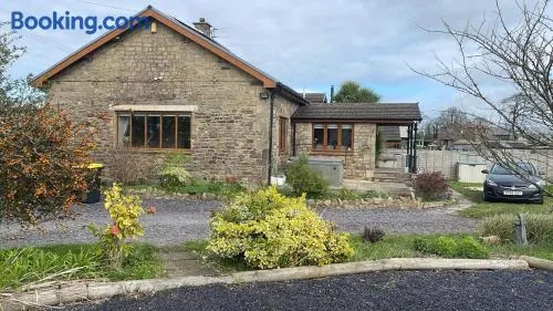 Batty lodge - Image 1