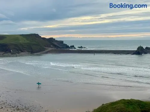 Cornish coastal escape in Bude - Image 1