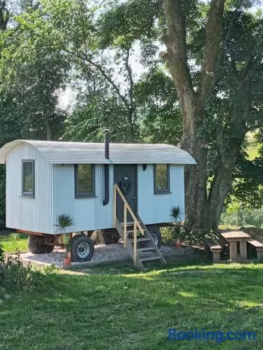 orchard meadow shepherd huts leek-buxton-ashbourne - Image 1