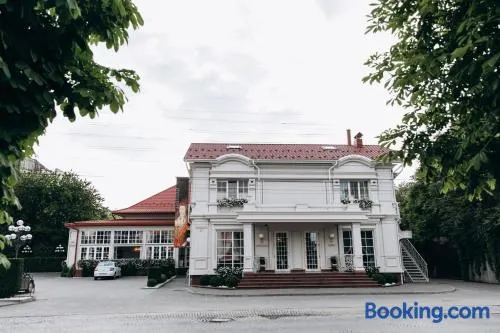 Hotel Aristocrat - Image 1