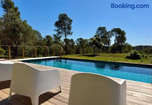 Villa 13 personnes - 1 hectare de parc naturel - piscine - Image 1