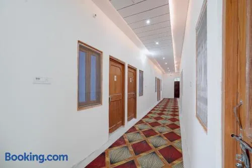 Spot On R M Hotel - Image 1