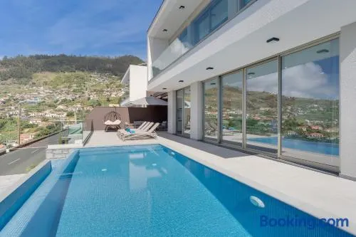 Luxury Villa Bianca by Holiday Rental Madeira - Image 1