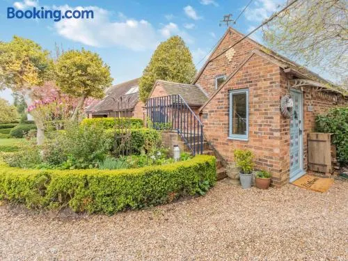2 Bed in Kidderminster oc-cc090 - Image 1