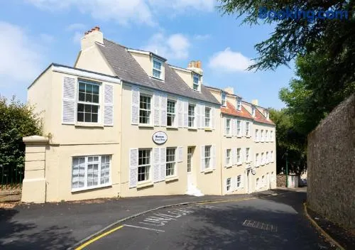 Marton Guest House - Image 1