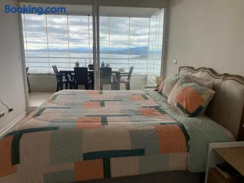 Dpto 2 dormitorios vista al mar - Image 1