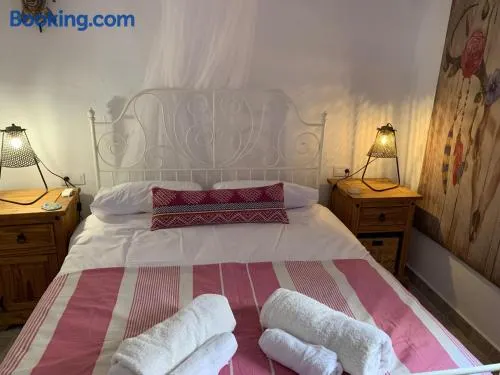 Casa Meraki - Entire Private Suite , 1 bed , Lounge Kitchen , Shower Room & More - Image 1