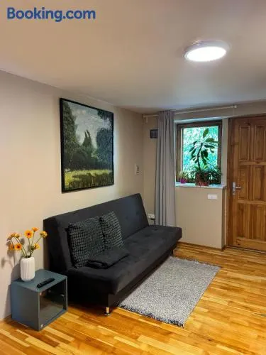 Little house - Image 1