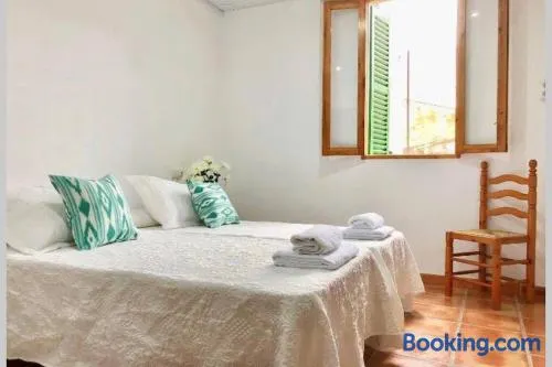 Apartamentos Hostalets - Image 1