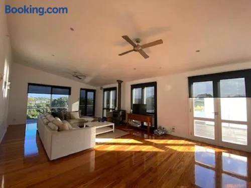 Cosy retreat beach house - Image 1