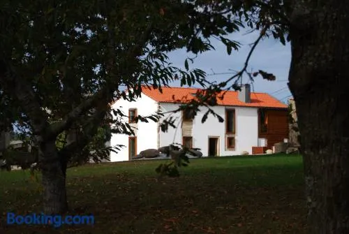 Casa do cruceiro na Costa da Morte - Image 1