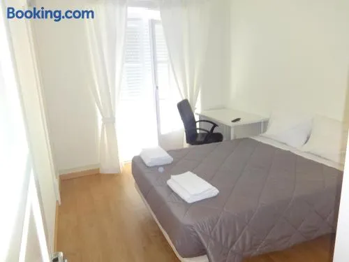 Residence Metro-Alameda - Image 1