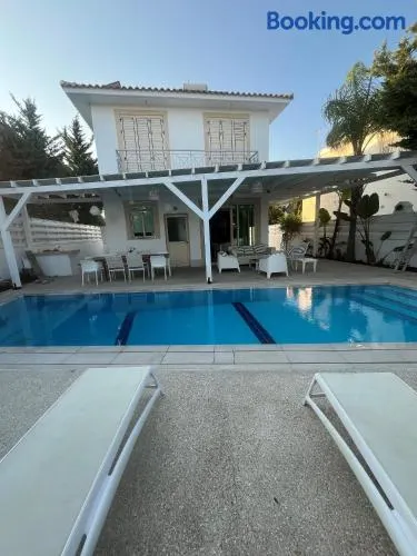 Riverland Turtle Beach Villa-1min walk to beach - Image 1