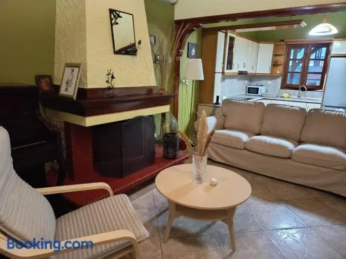 Niki House - Image 1