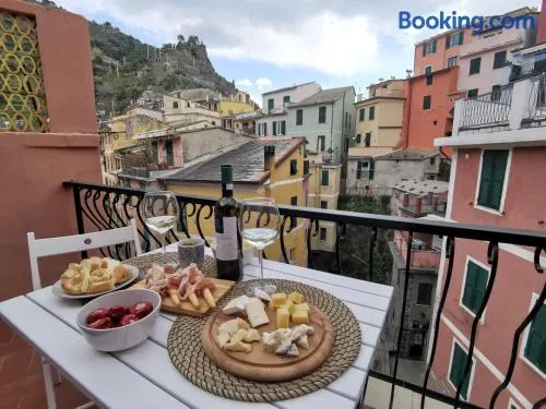 SeaBreeze Vernazza - Image 1