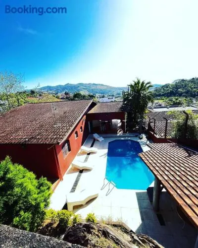 Casa para 10 pessoas - 4 Suites- Pet friendly - Image 1