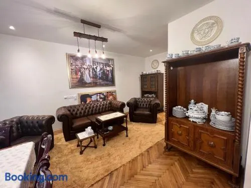 Luxe-Boutique Apartments - Image 1