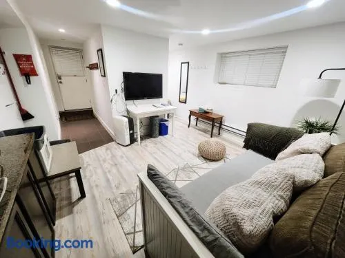 Small Private Studio at Kitsilano Beach - Image 1