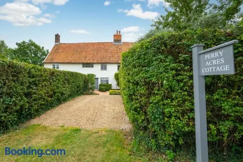 2 Bed in Saxtead oc-pera - Image 1