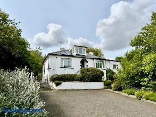Auchnacree Luxury Villa - Hillend Edinburgh - SuperFast WiFi - Image 1