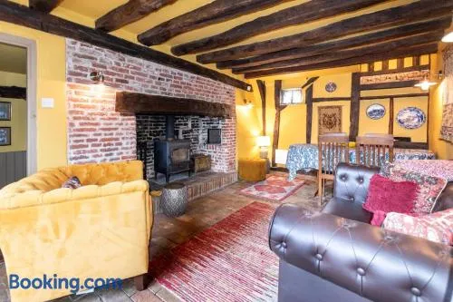 2 Bed in Bramfield oc-cobb - Image 1