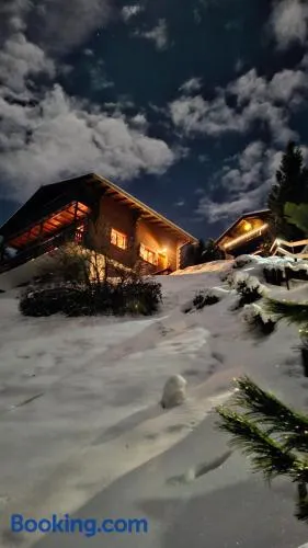 LA TZOUMAZ - VERBIER 4 Vallées - Grand Chalet 5 chambres, Ski IN/OUT, Sauna - Image 1