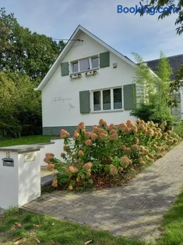 Villa Plagniau - Image 1