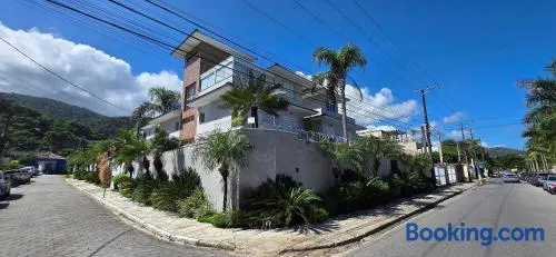 Casas Paradiso - Luxo em Juquehy Világio Santorini - Praia de Juquehy São Sebastião SP Litoral Norte - Image 1