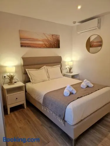 Elviria beach apartment in Marbella - Image 1
