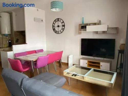 Appartement spacieux à Lézignan-Corbières de 75 m² - Image 1