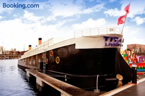 Titanic Boat - Image 1