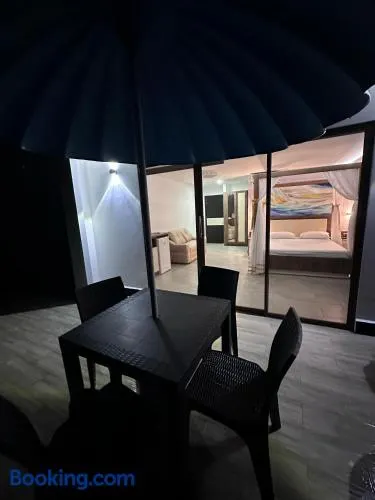 Hotel Playa Dubai Golden Suite - Image 1