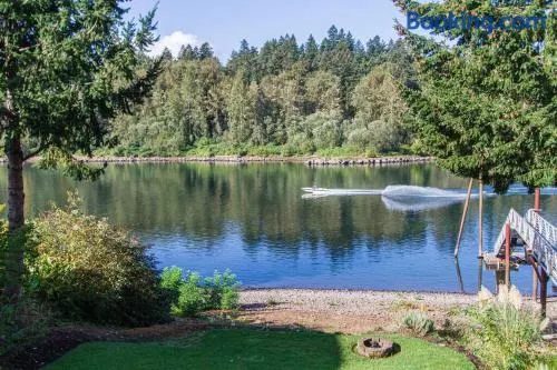 Milwaukie Riverfront Guest House - Image 1