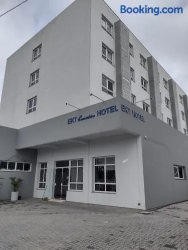 EKT Executive Hotel - Image 1