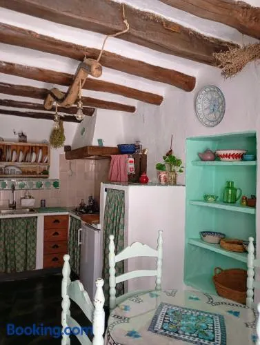 La Maestra - Image 1