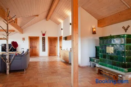 Hirsch-Lounge - Image 1