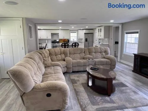 Filbert home - Image 1