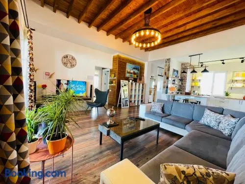 Luxury Georgian Villa - Image 1