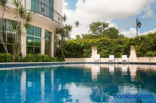 Boutique House Cancun by Elevate Rooms - Image 1