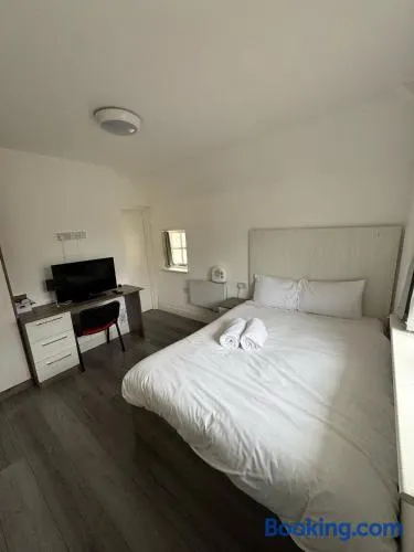 Lancaster Place Apart - Image 1