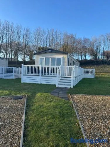 Wallows Lodge with private hot tub - Image 1