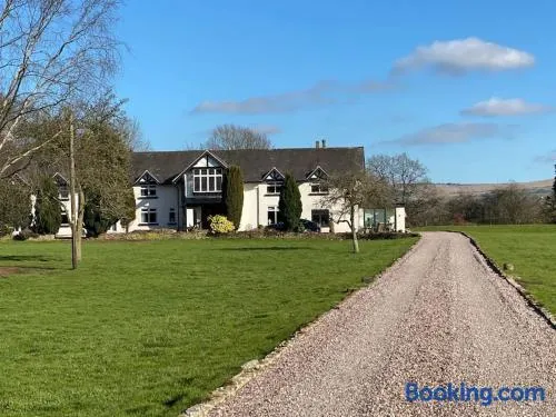 South Cottage - Garden, Views, Parking, Dogs, Cheshire, Walks, Family - Image 1