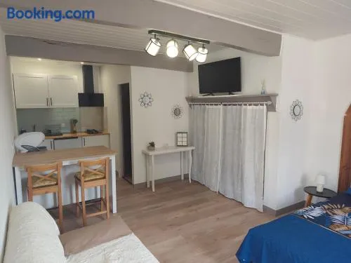 Independent studio in our property - Image 1