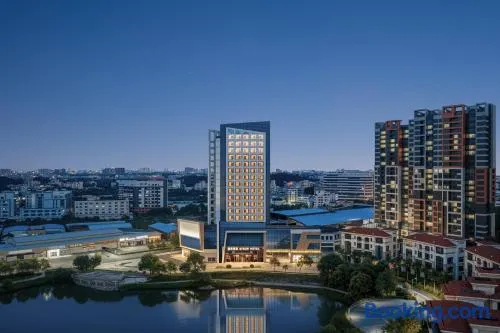 Atour Hotel Jiangmen Hetang Longhu - Image 1